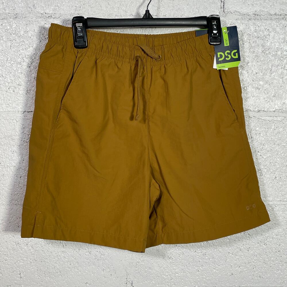 DSG Men's 6” Nylon Lifestyle Shorts, Brilliant honey brown Small